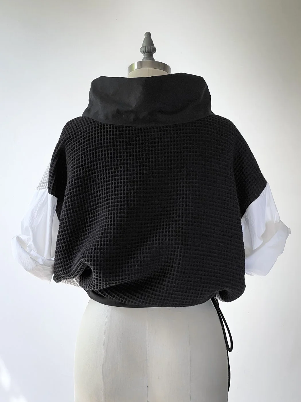 MACHIN-MACHINE-Blouse-noir-blanc-7.jpg