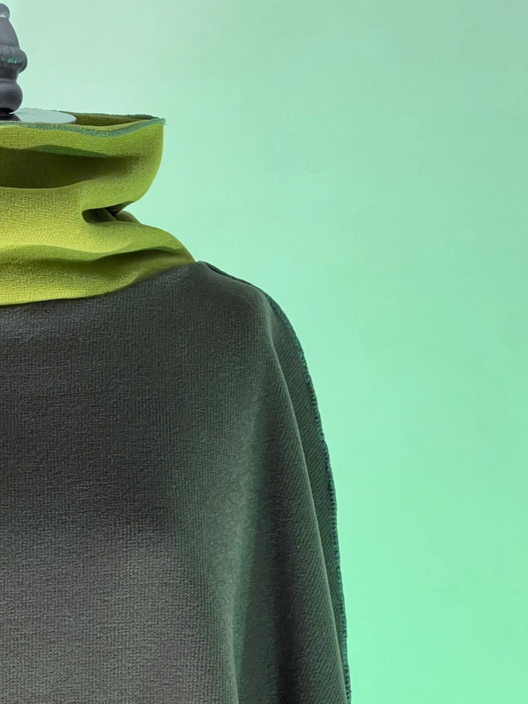 MACHIN-MACHINE-AVEC-pulls-vert-26.jpg