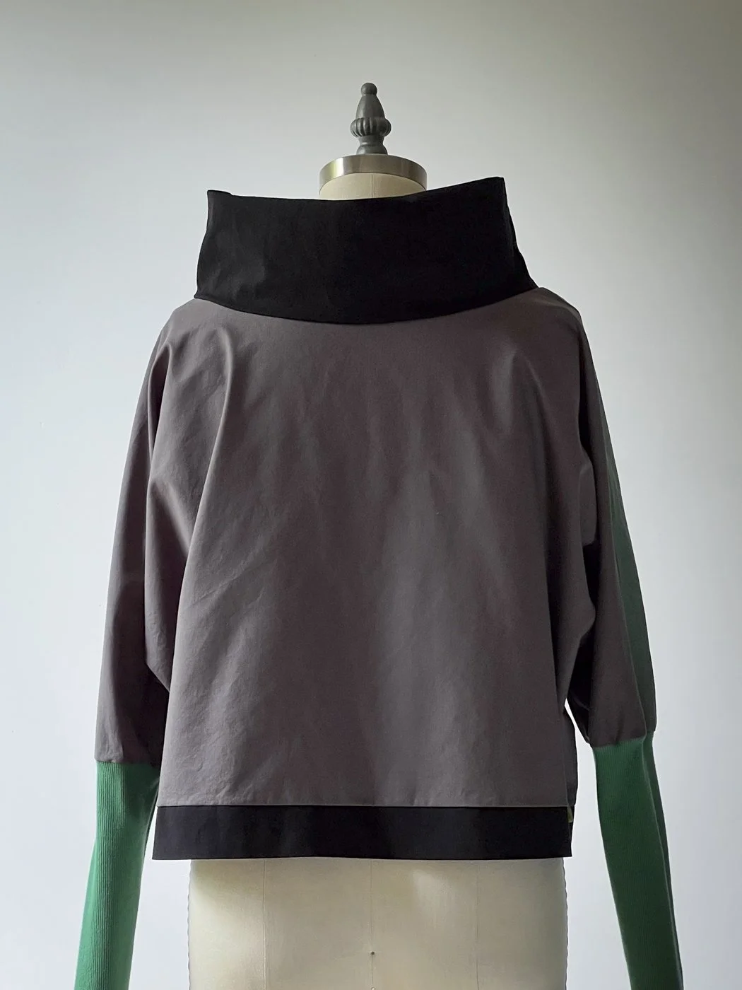 MACHIN-MACHINE-blouse-vert-taupe-8.jpg