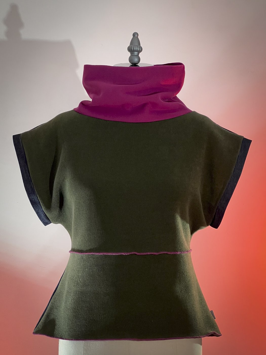 MACHIN-MACHINE-AVEC-blouse-rose-4.jpg