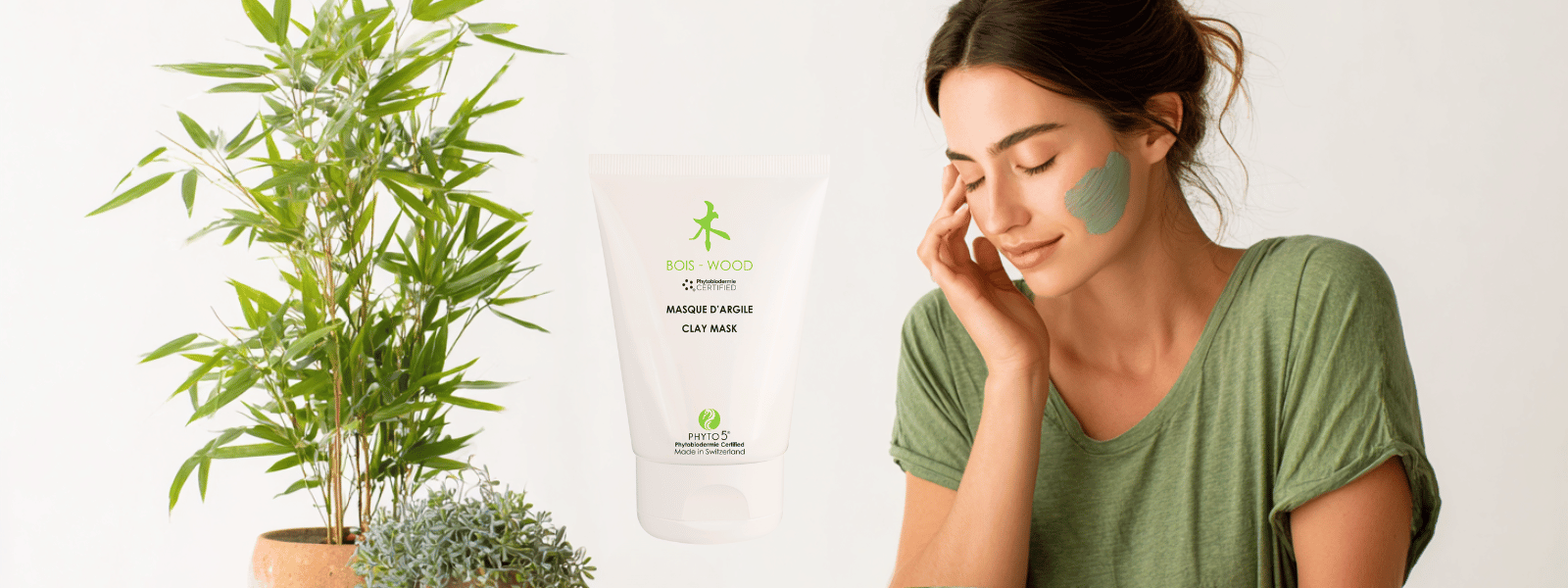 Application to the face of Wood naturally colored green Clay Mask