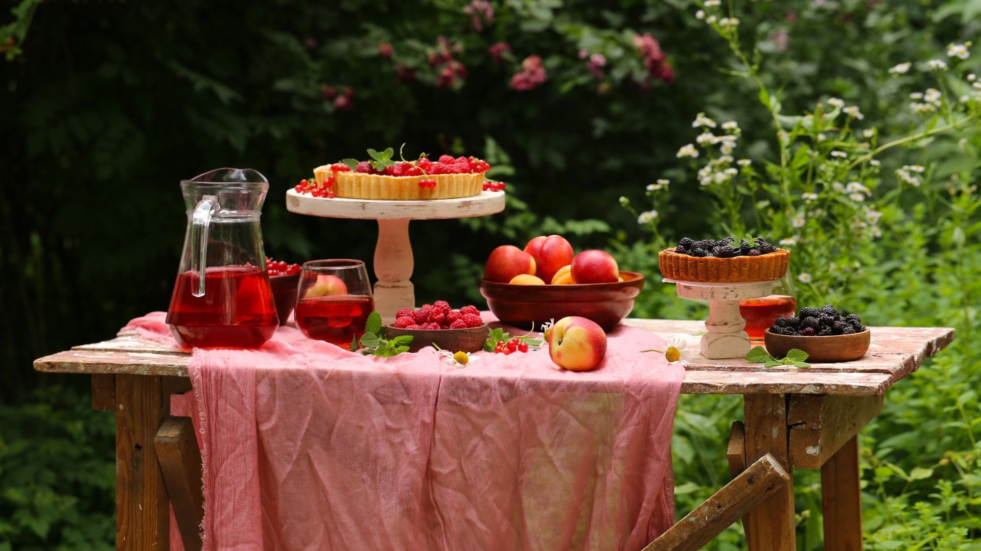 red-foods-picnic.jpg