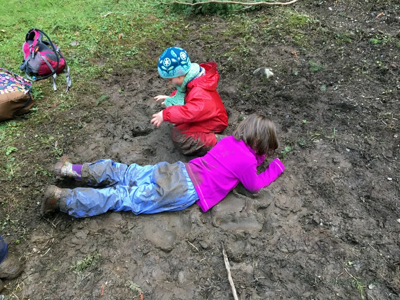 just straight up LOUNGING in some mud.