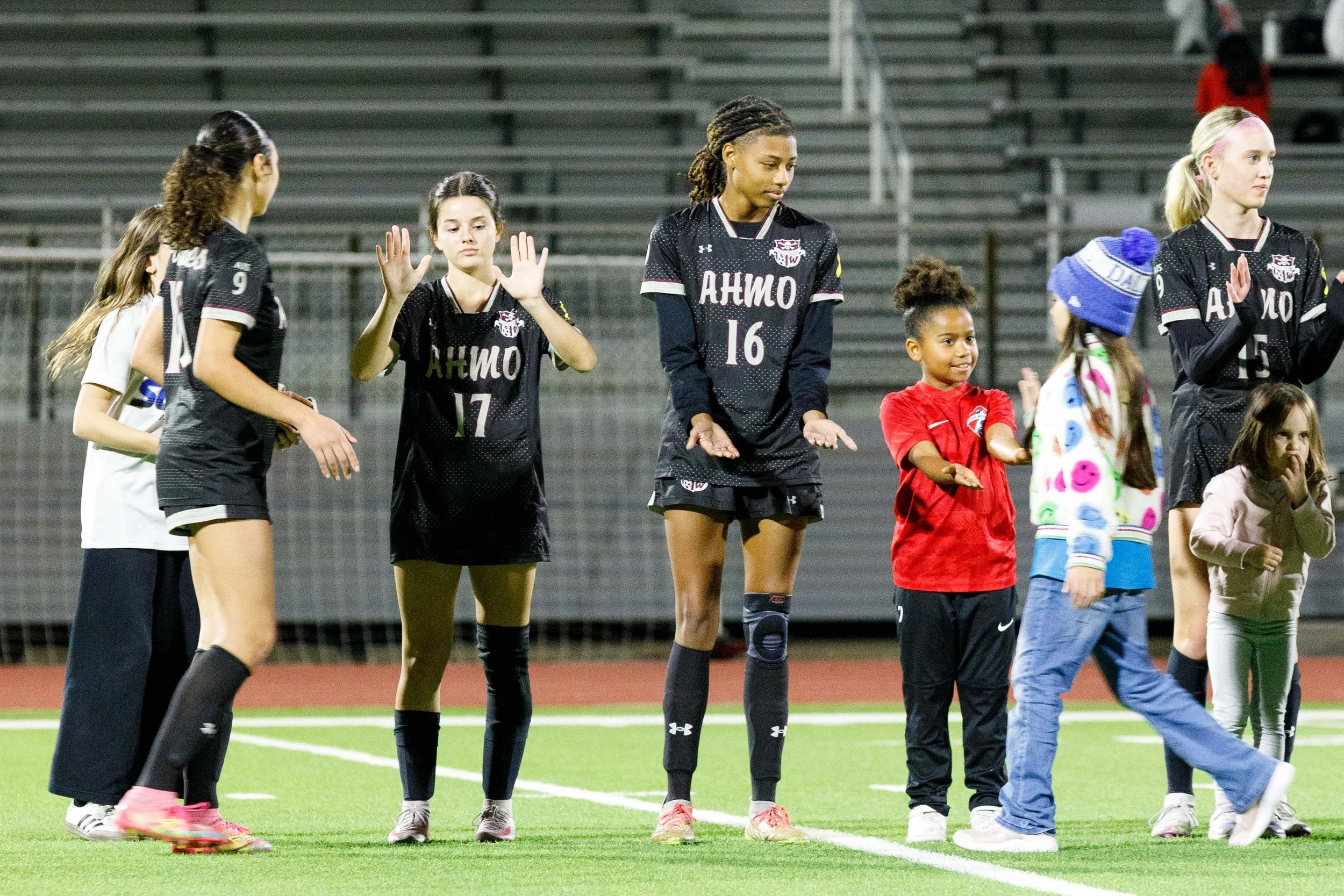 vs South Garland_-16.jpg
