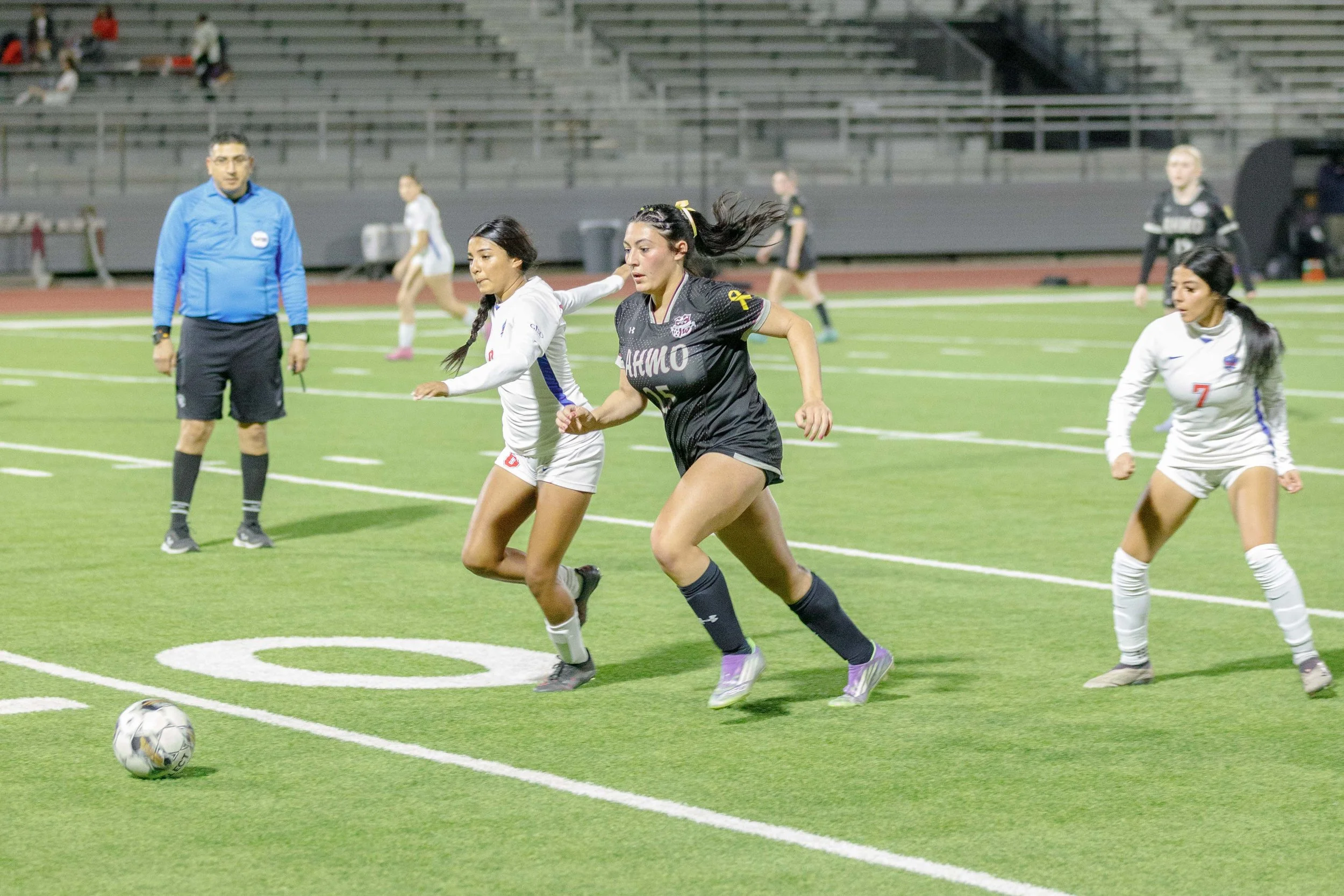 vs South Garland_-192.jpg