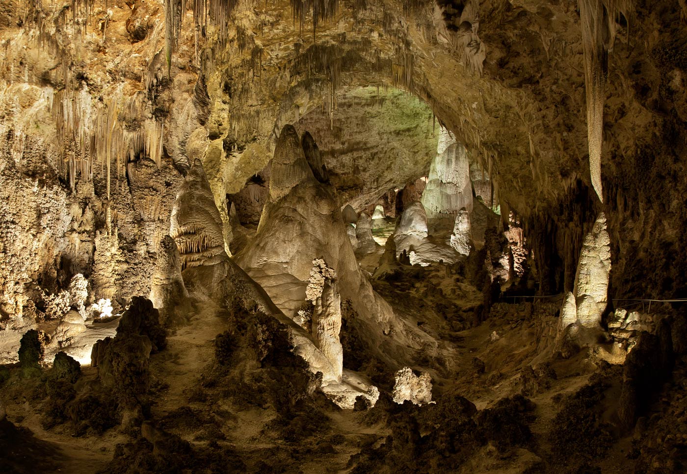 Carlsbad-Caverns-National-Park-ABP-Big-Room.jpg
