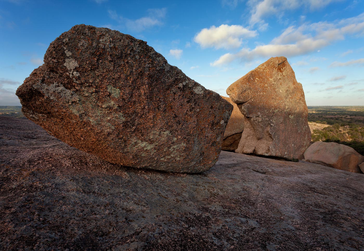 Enchanted-Rock-ABP-Large-Boulders.jpg