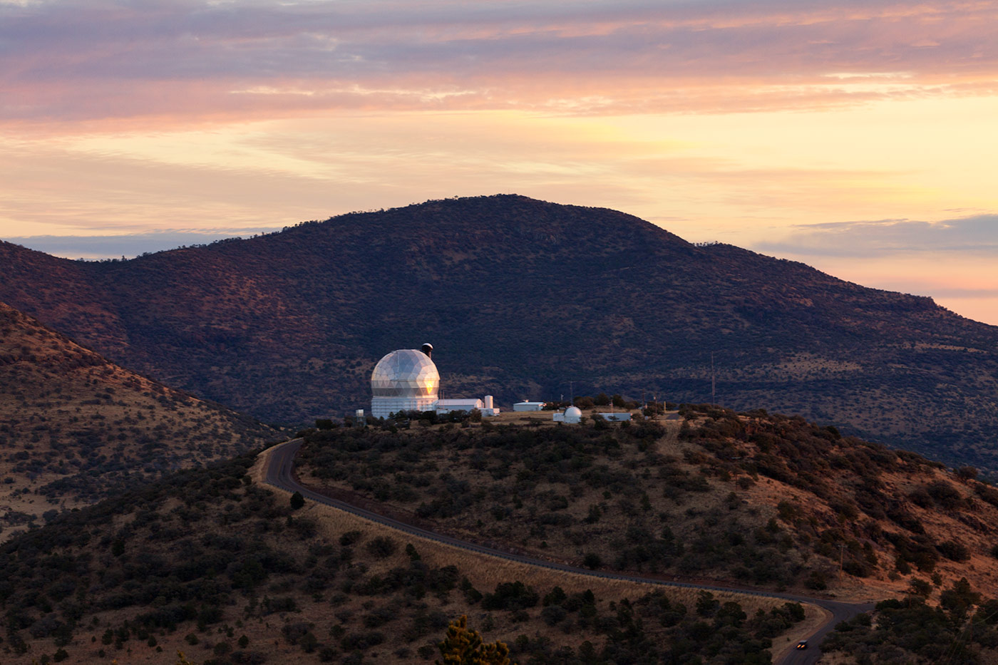 McDonald-Observatory-ABP-Hobby-Eberly_sunrise.jpg