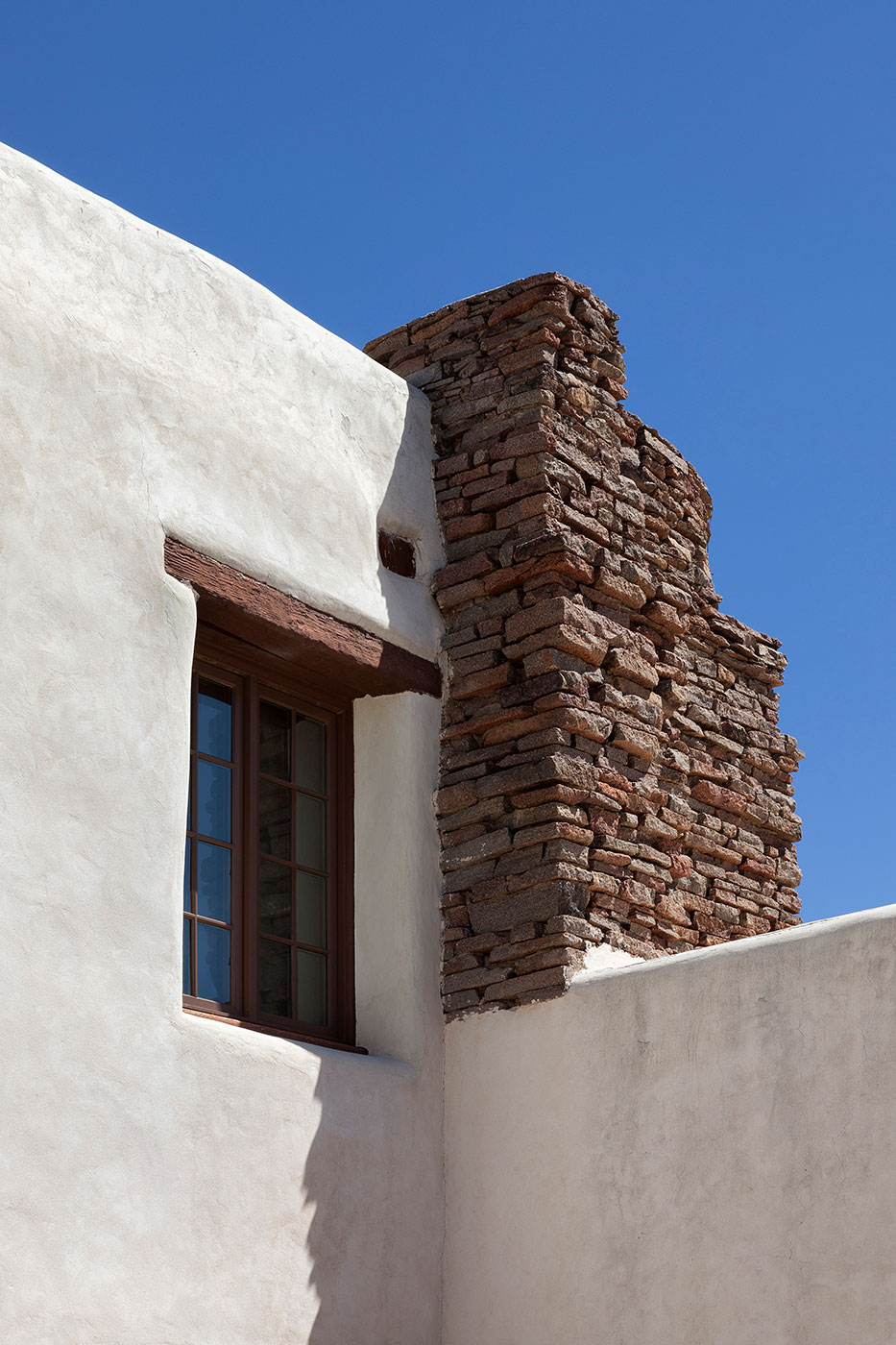 Indian-Lodge_ABP_Historic-Rooms_Exterior.jpg