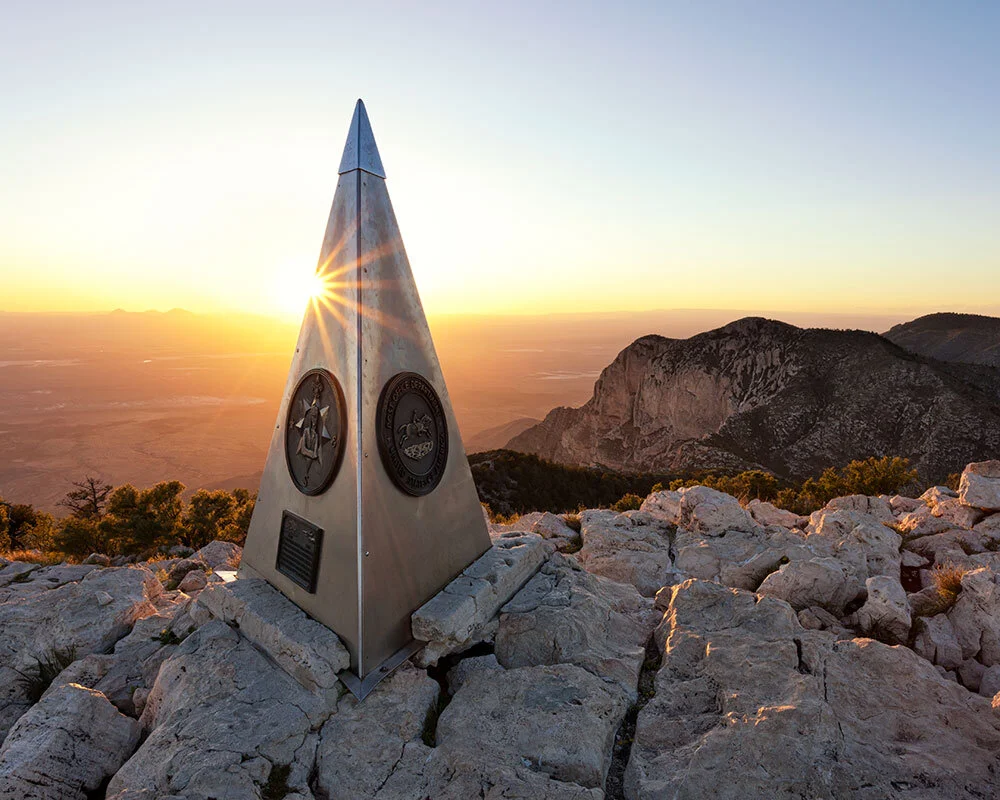 Guadalupe-Peak-Monument2.jpg