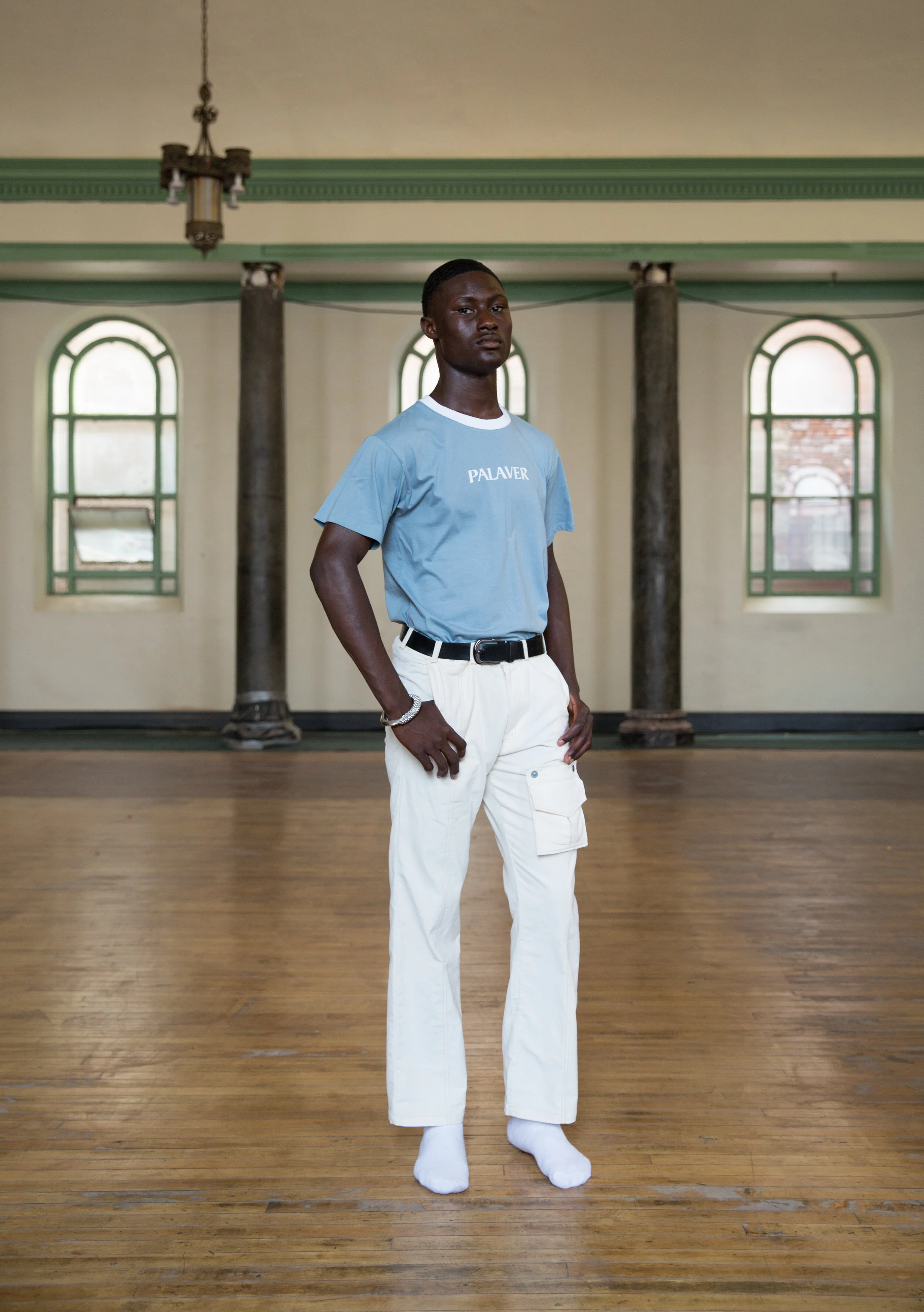 HOSSS19Lookbook (17 of 22).jpg