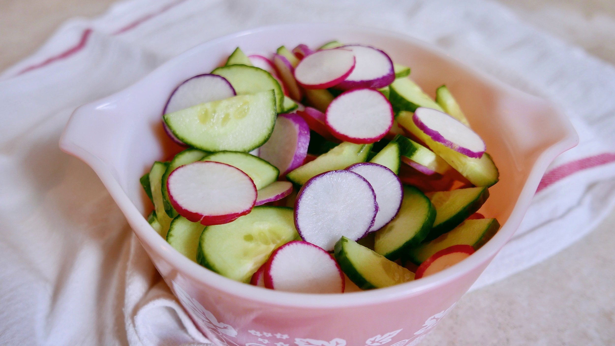 radish cucumber salad