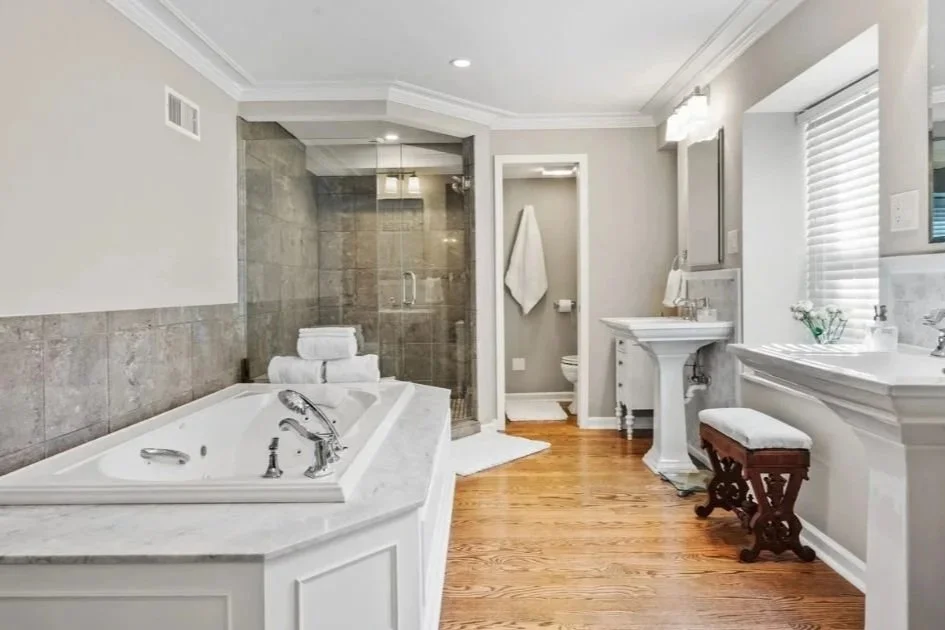 Common Bathroom Issues in Missouri Homes