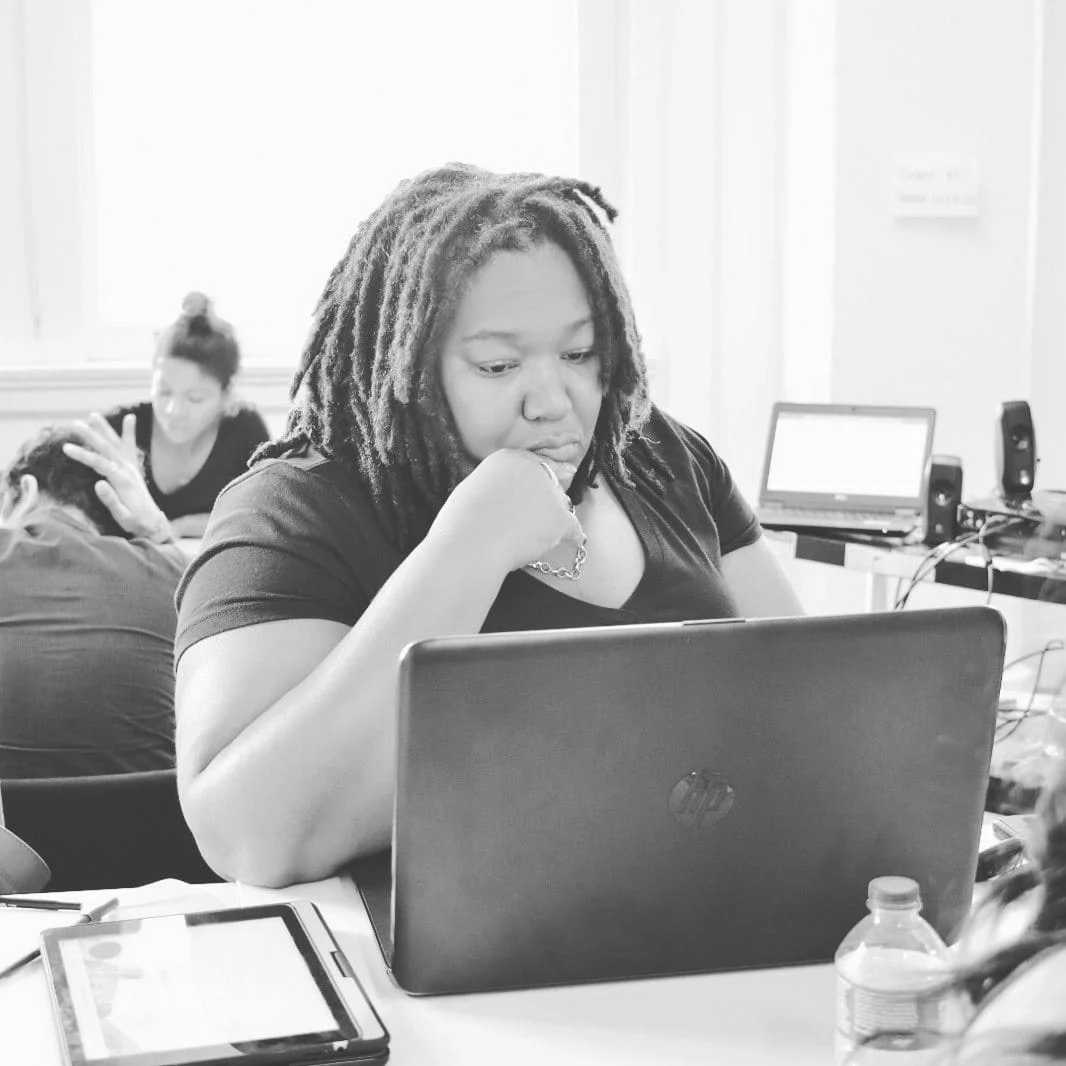 Simple Biz: Everyday I'm Side Hustling