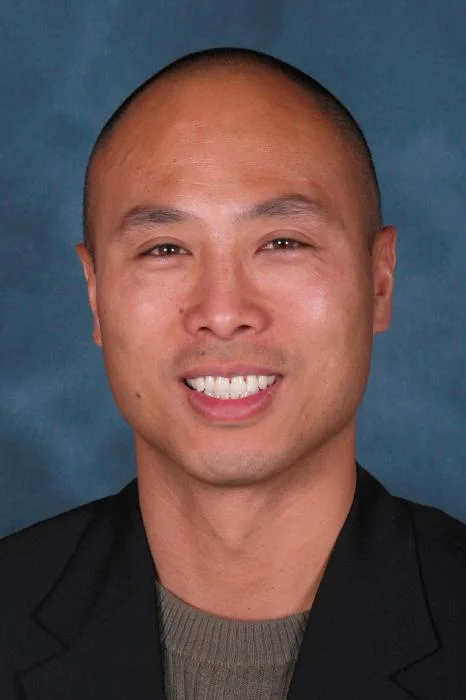 smaller headshot.jpg