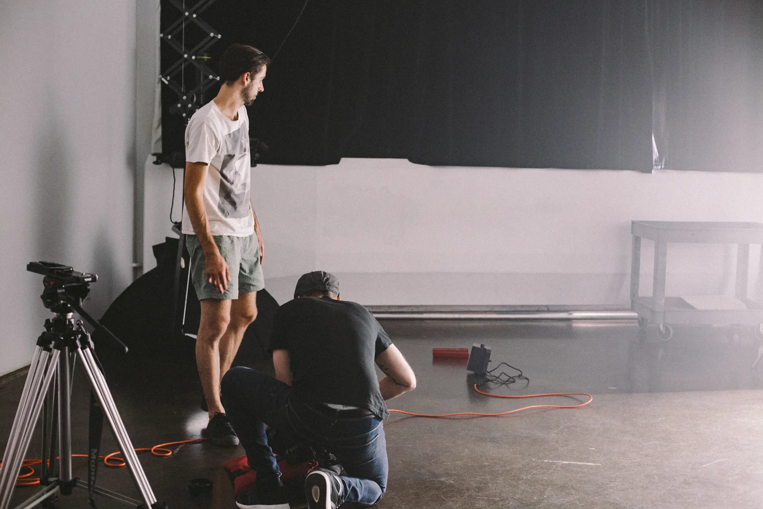 Set Circles_Akia Shoot-3.jpg