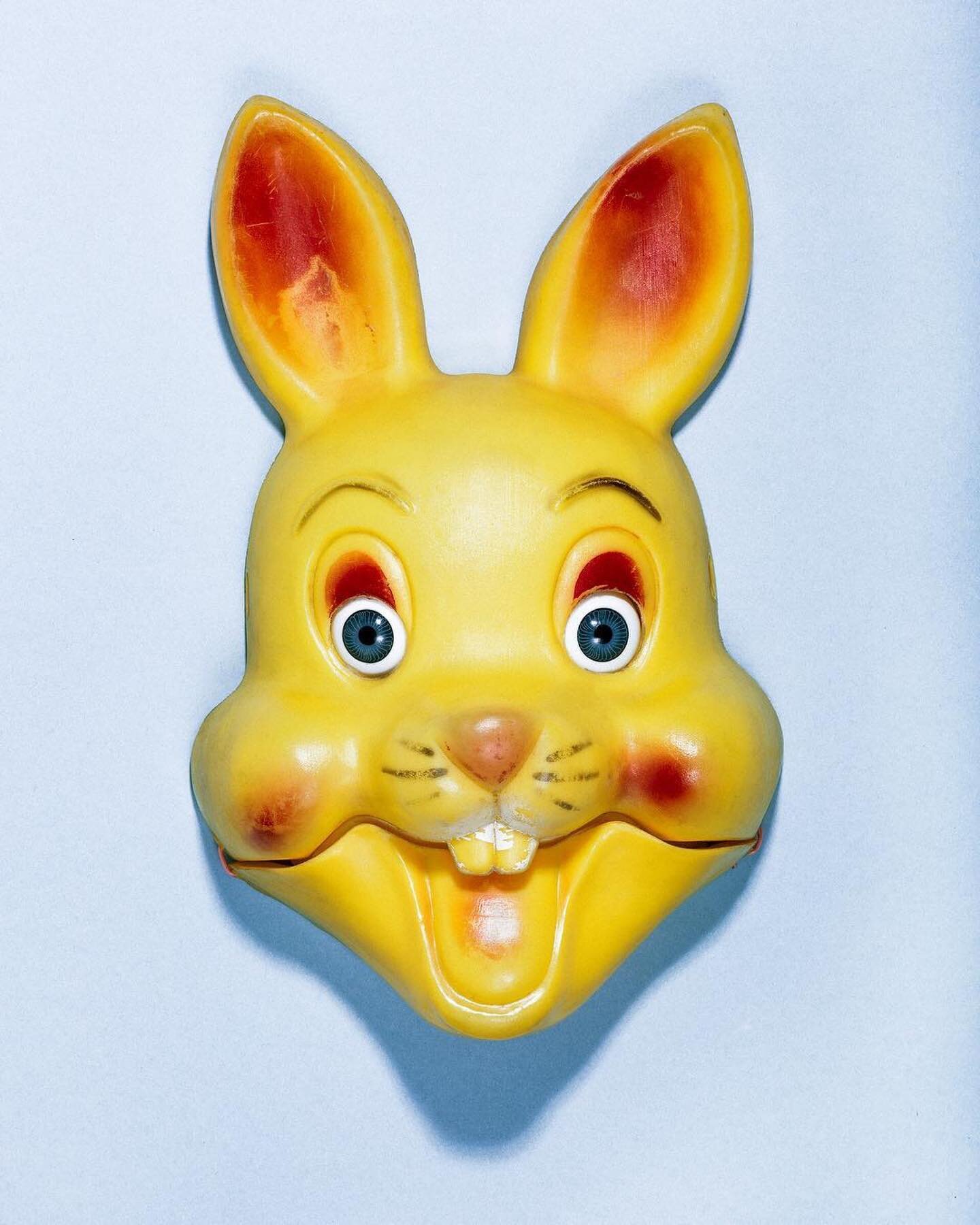 Happy Easter!
From the archives: Yellow Bunny (HaPpY CreEpY) - 2016 - Photo by Mr.Means #mrmeans #vintagetoys #stilllifephotography #bunny