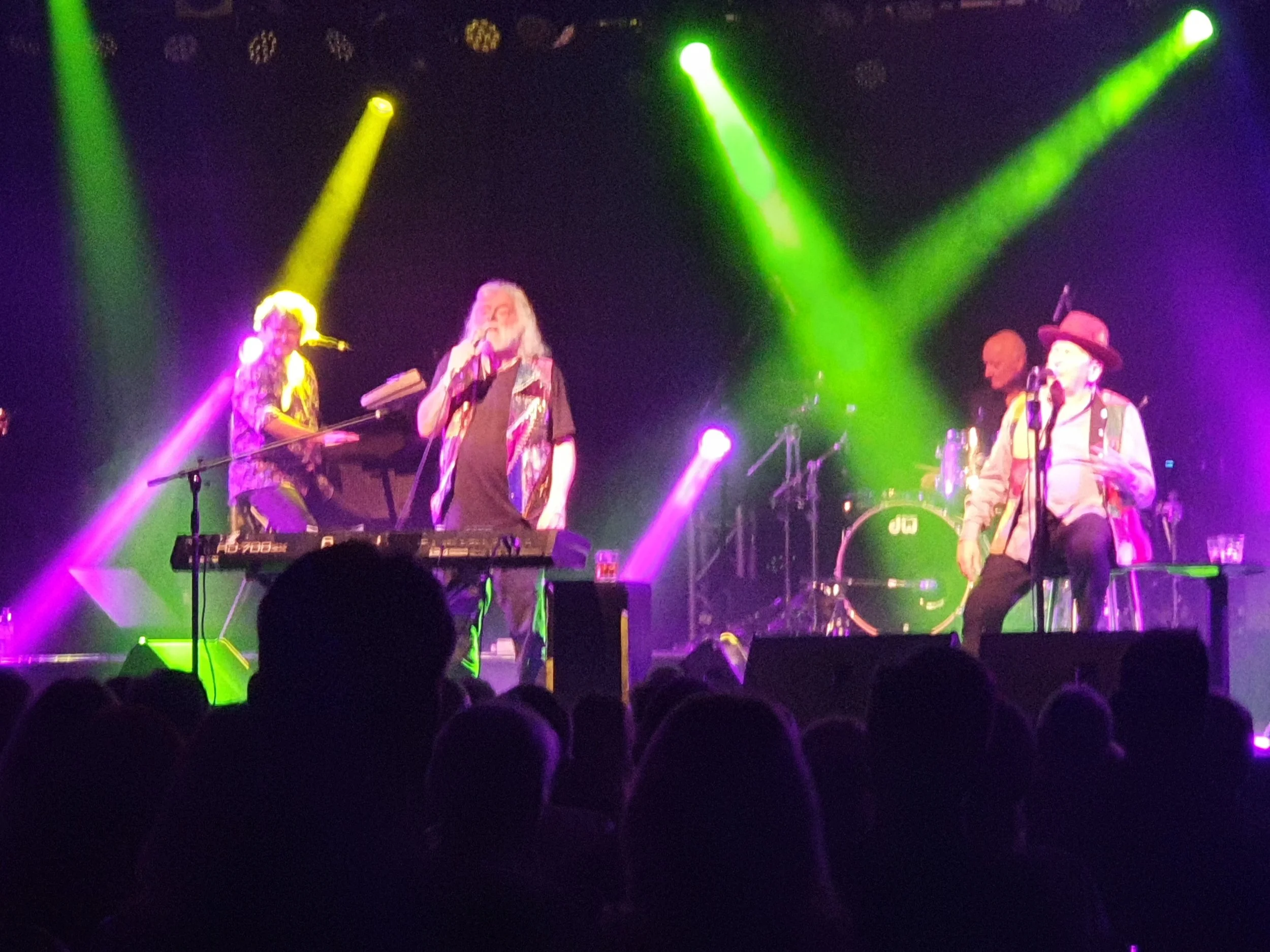 Two Amigos Twin Towns 30 Dec 2022 b.jpg