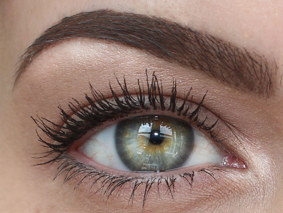 Third and final Coat (anything past 3 coats turns into Clumptown, USA! I also added a coat to the bottom lashes.