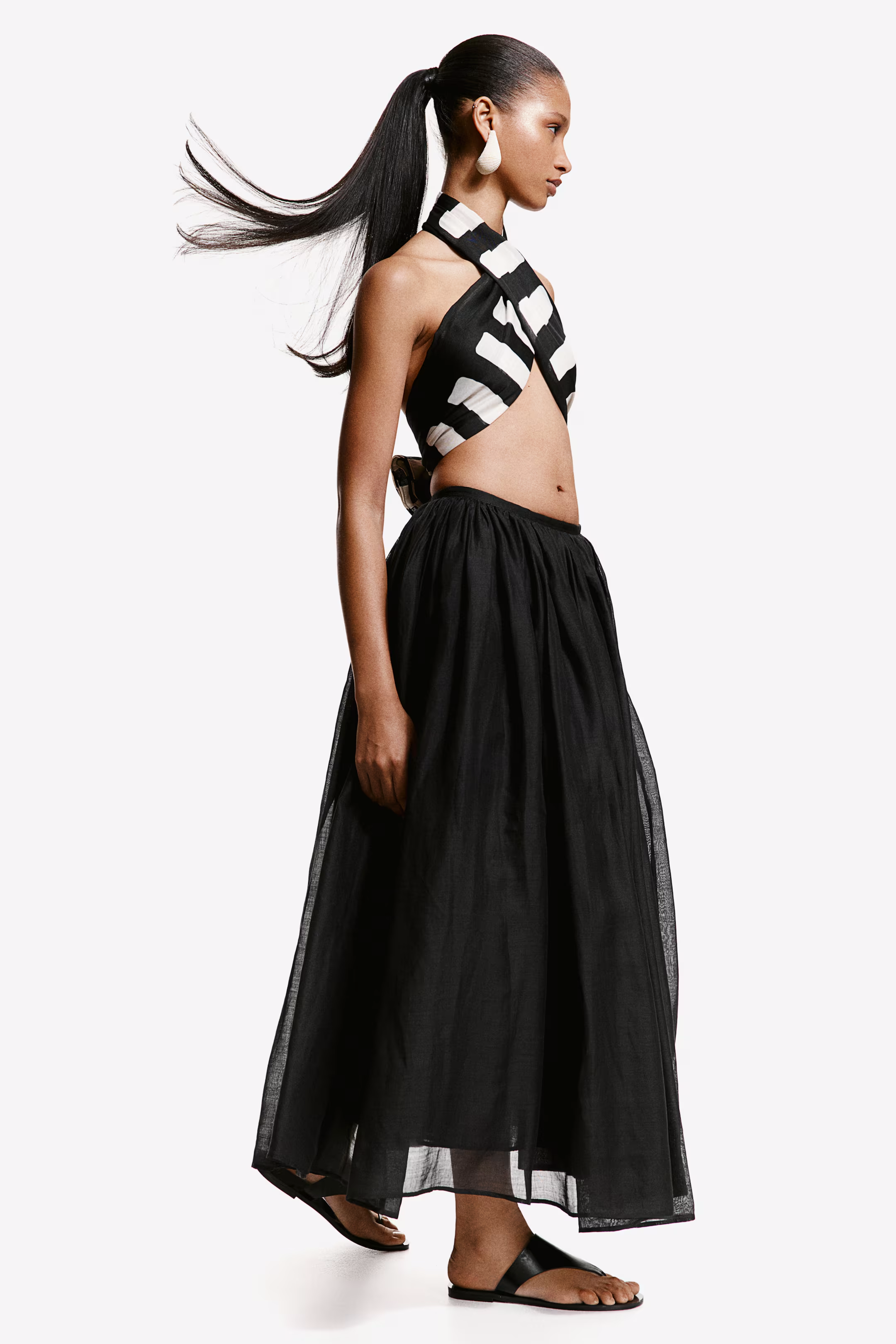 SUMMER 2024_D2_RAMI SKIRT 002.png