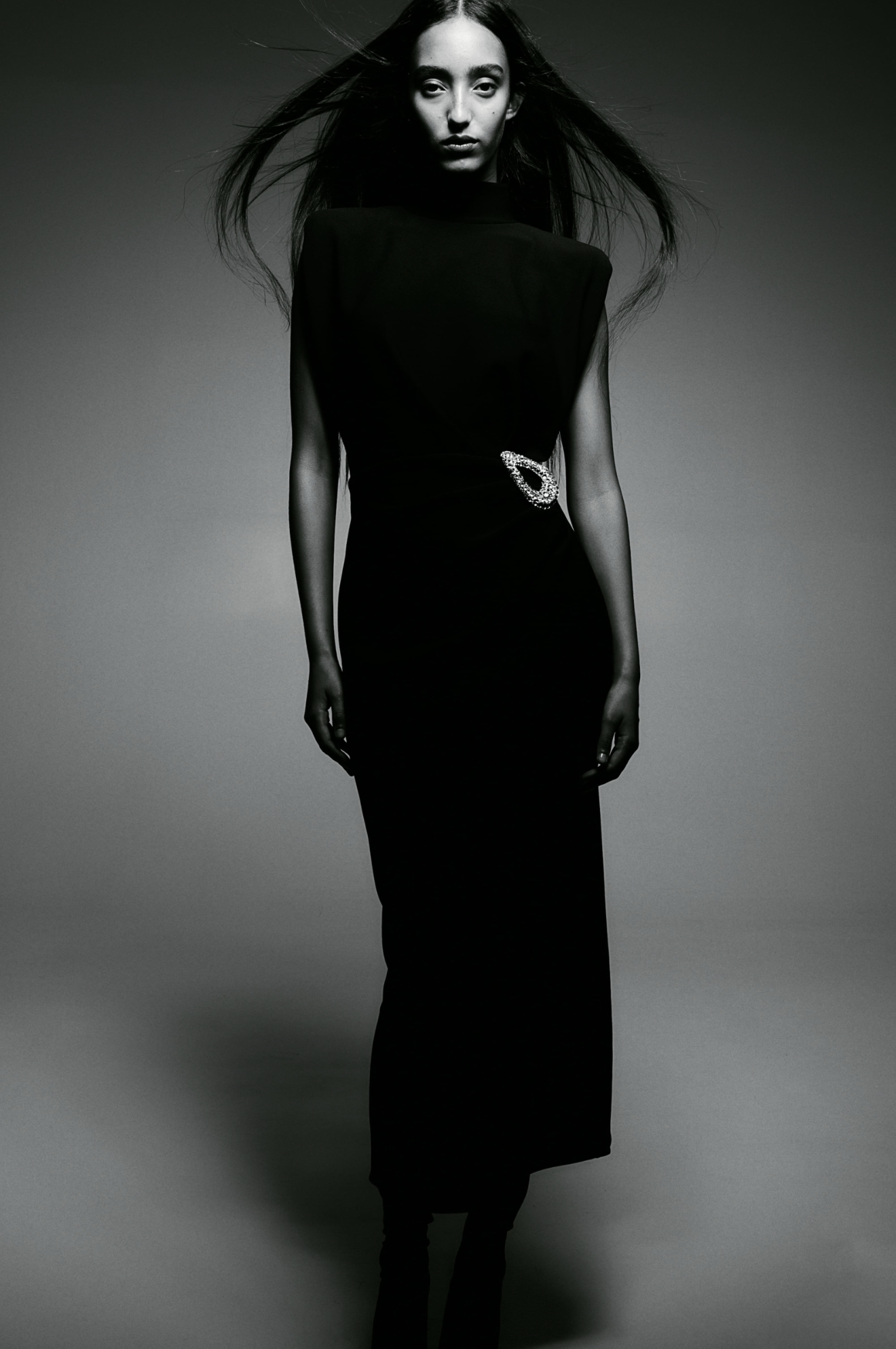 SLEEVELESS_DRESS_5.png