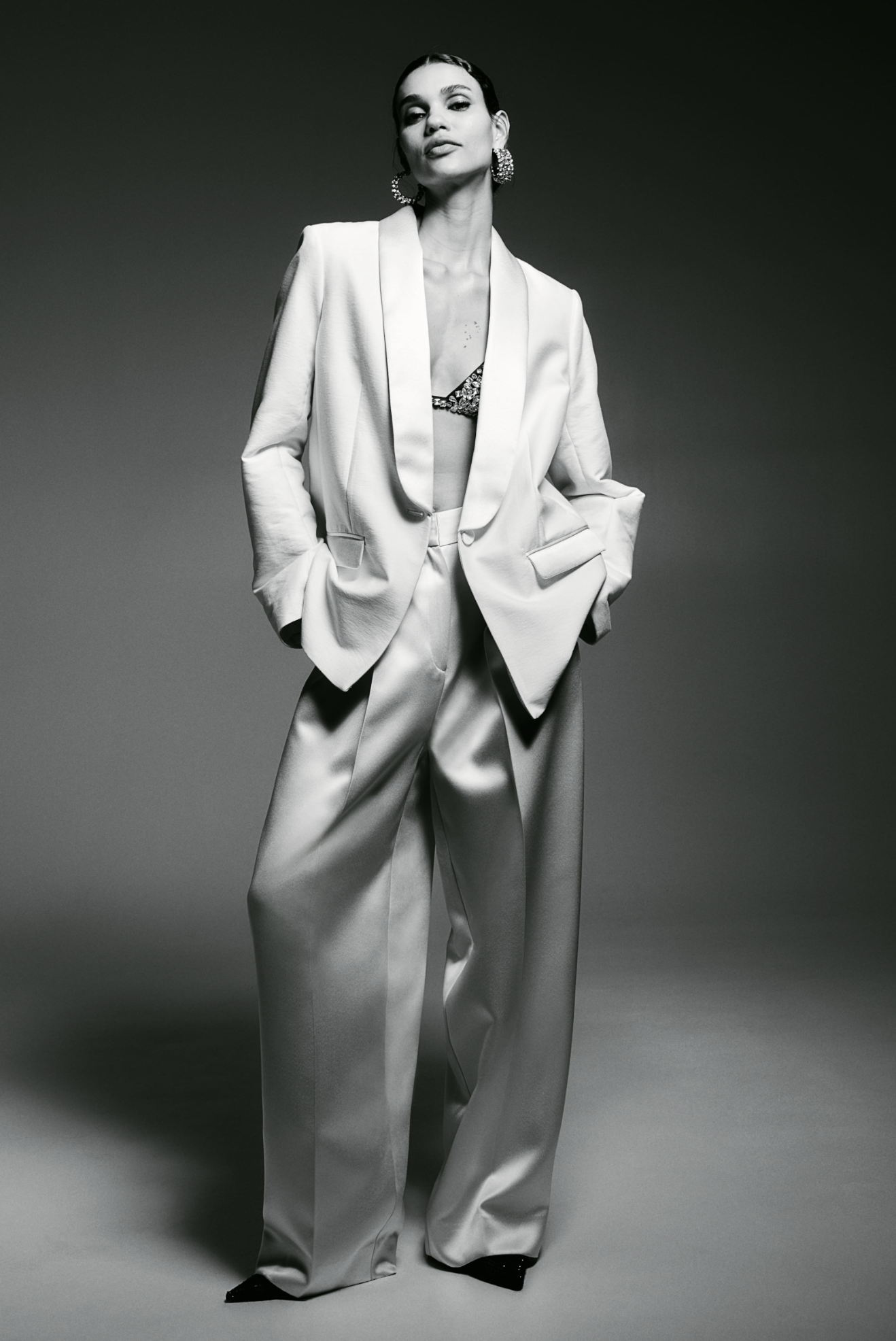 WHITE_TUX_2.png