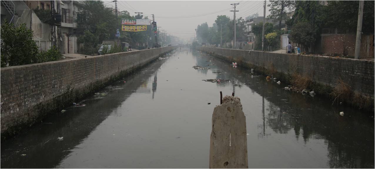 In Lahore, Pakistan, they cannot afford to build an underground sewage system. For this reason, all the sewage is above ground and left uncovered, filling the air with unbearably foul odors. Bacteria multiplies and travels in the air, spreading disease and causing many deformities among children. Help our ministry raise enough funds to build a covering over sewer lines like these so the inhabitants of this region can live healthier, higher quality lives. 