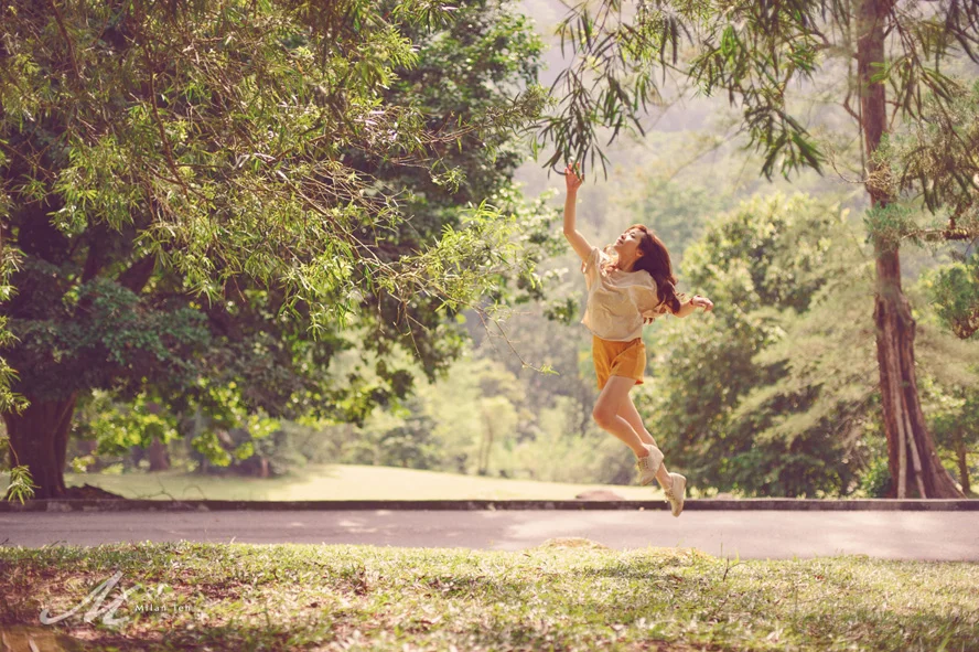 levitating-photo