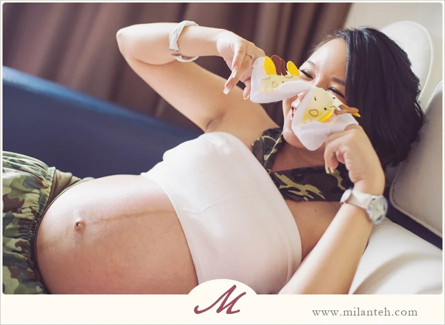 modern-maternity-portrait_0015.jpg
