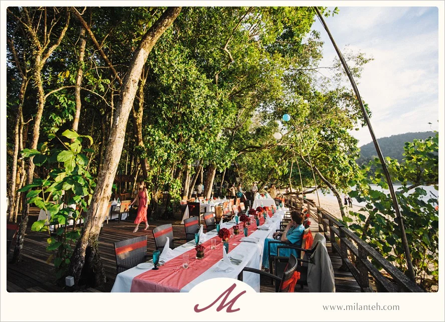 wedding-reception-by-the-beach