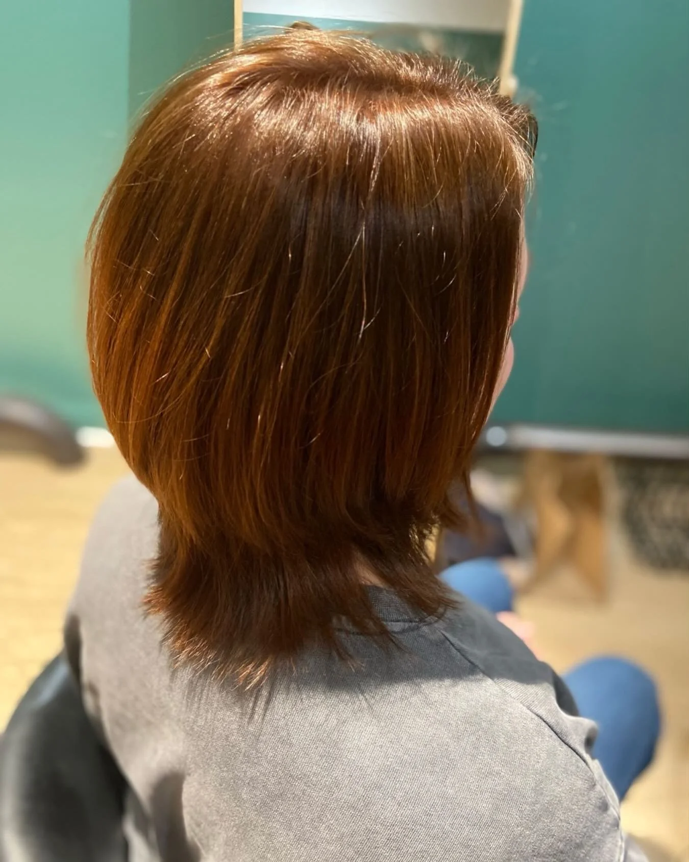 Kuparirock ja suklaahiusv&auml;ri #kuparisethiukset a#copperhaircolour #moniv&auml;ri #kuparinv&auml;risethiukset #kuparihiusv&ouml;ri