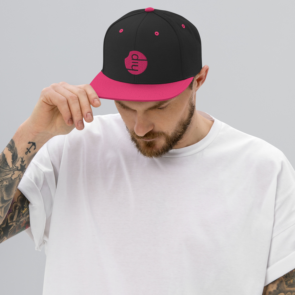 Pink & Black Snapback Hip Hat — Hip Beverages