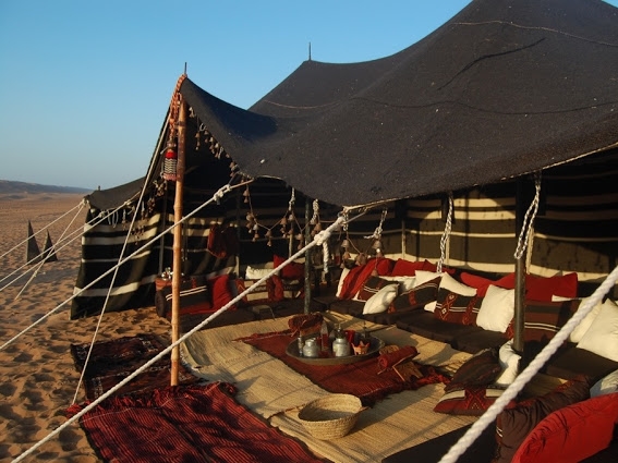 luxury-camping-the-bedouin-majlis-tent-in-wahiba-sands-oman.jpg