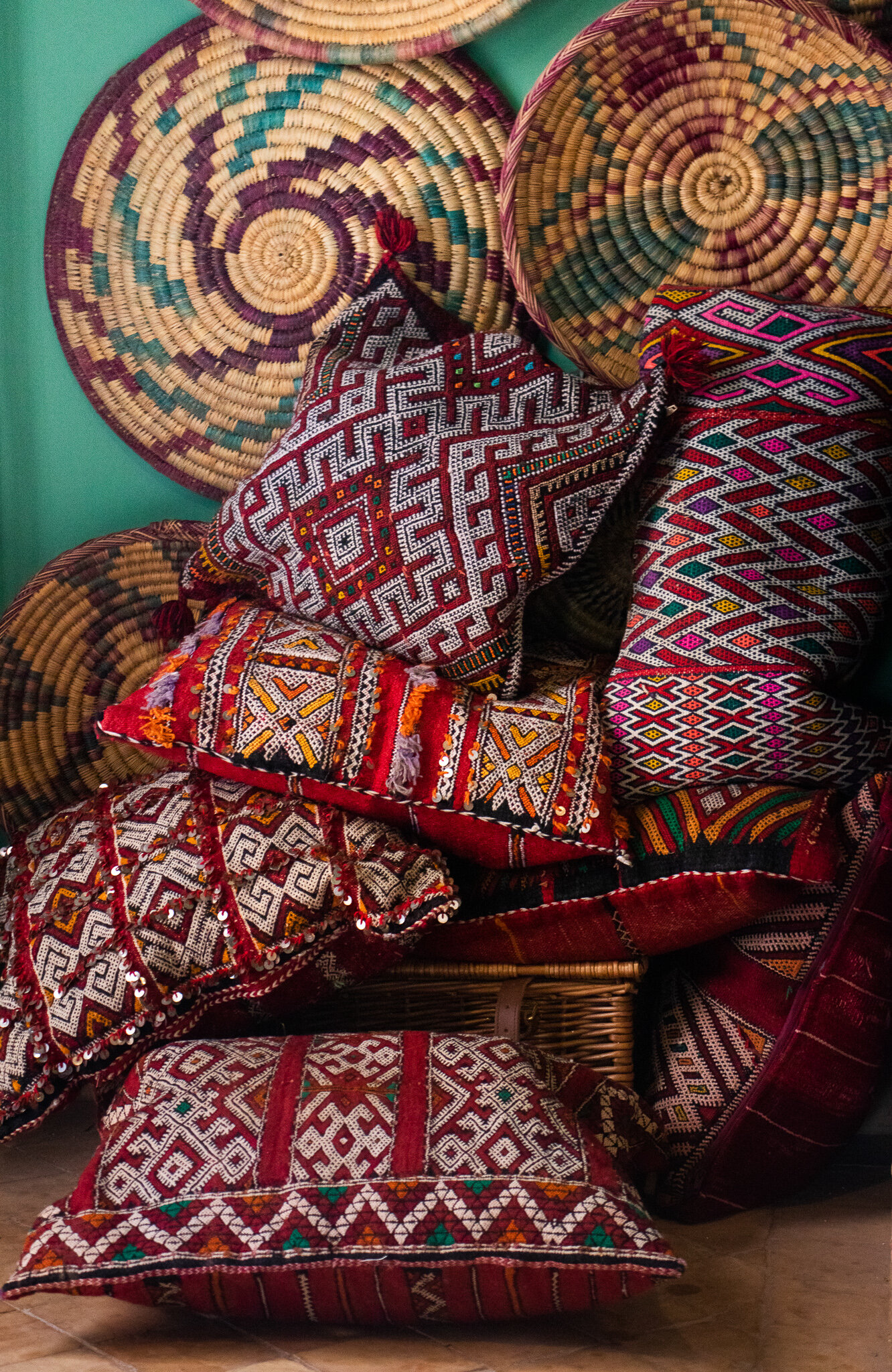 Moroccan-Pillows-Moroccan-Berber-Carpets-Kilim.jpg