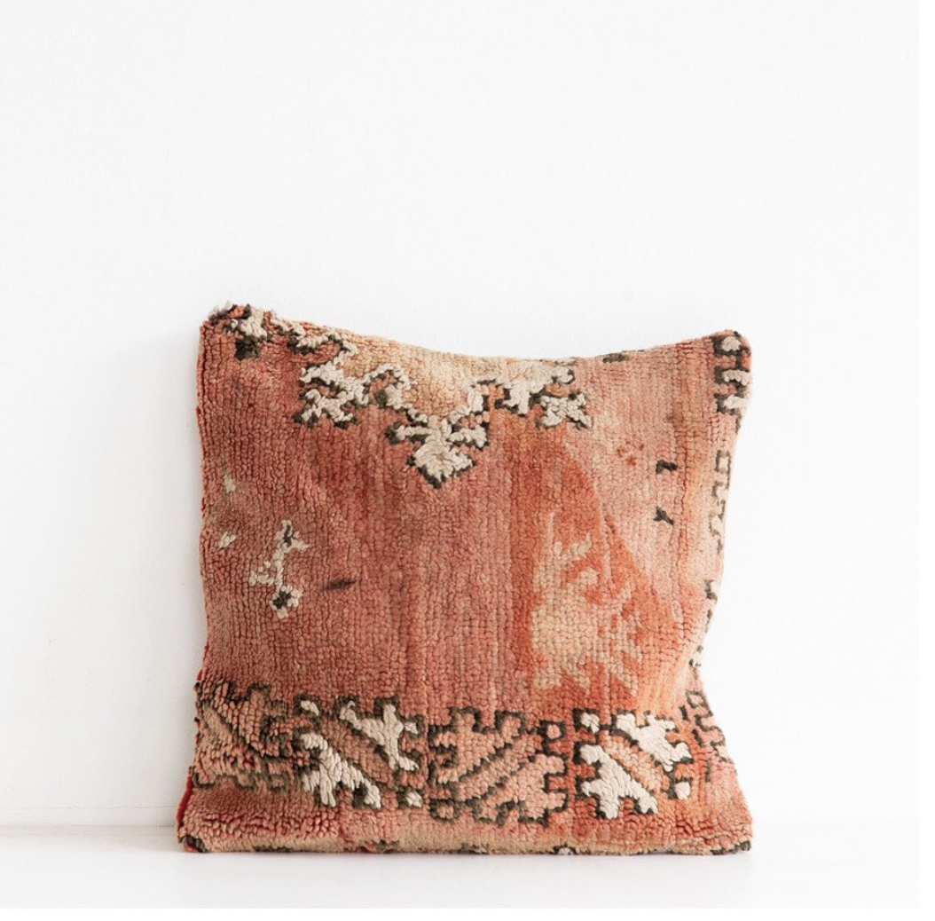 Moroccan-Pillows-Moroccan-Berber-Carpets-003.png