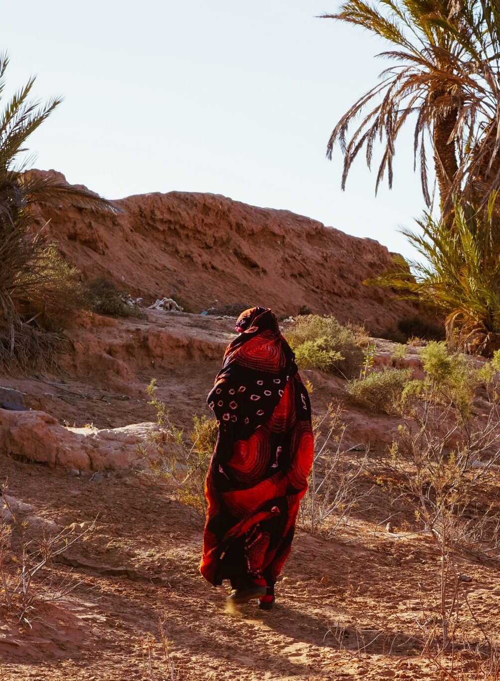 Mauritanian-Melhaf-Fabric-Moroccan-Berber-Carpets.jpg