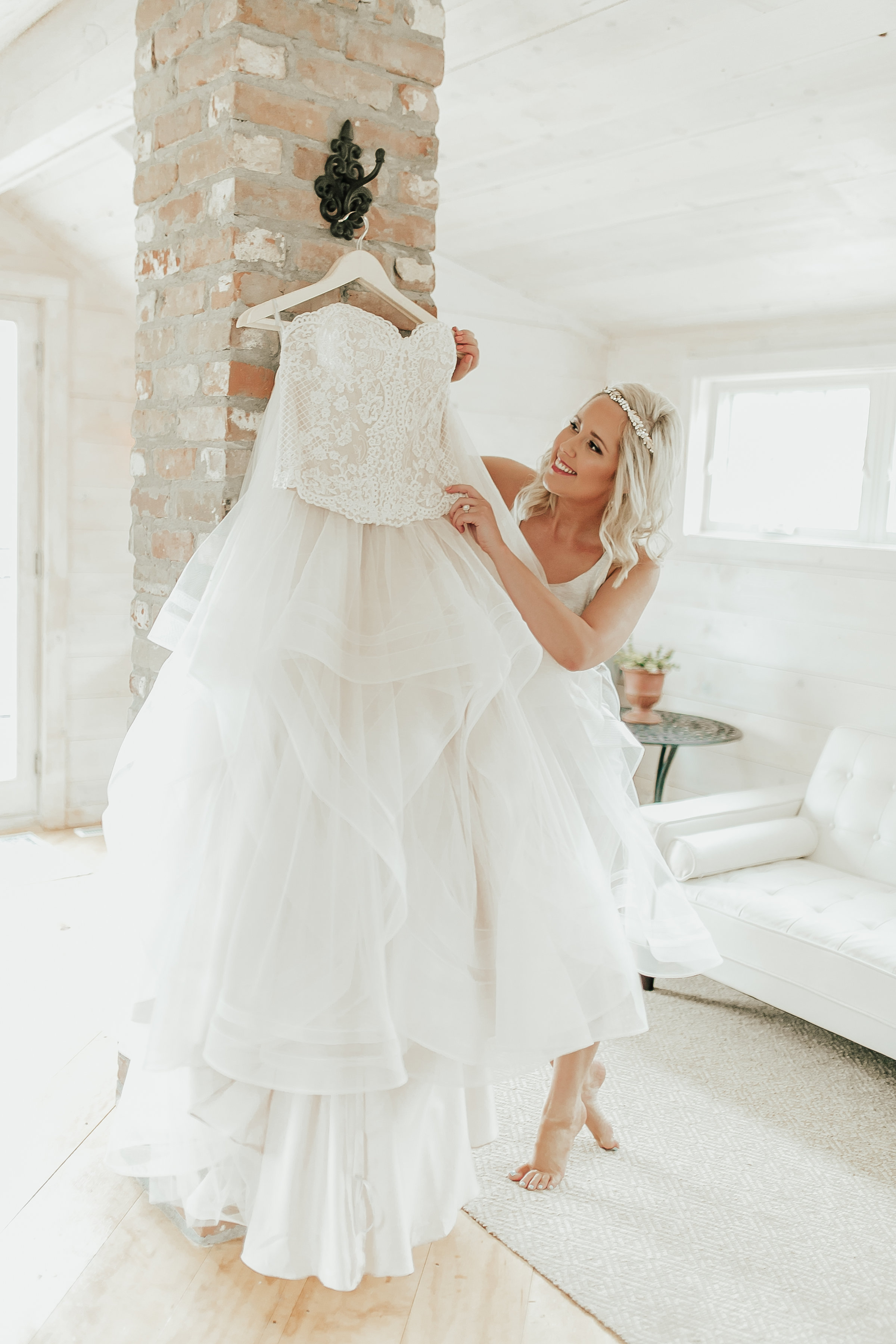 Legacy-Hil-Farm-Wedding-Bride-MN.jpg