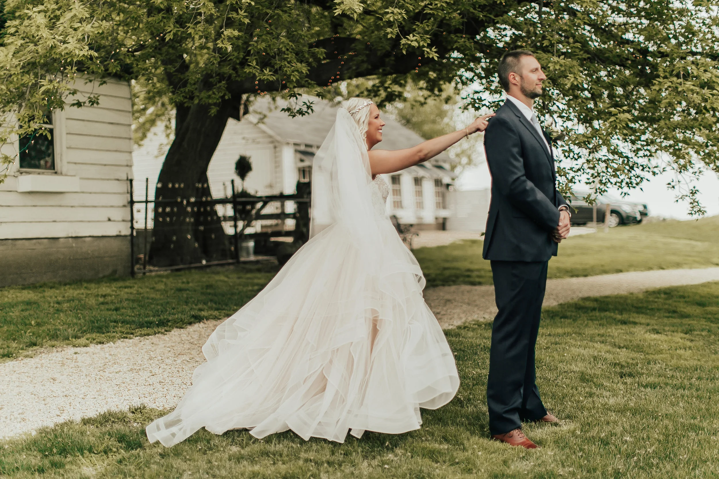 Legacy-Hil-Farm-Wedding-First-Look-MN.jpg