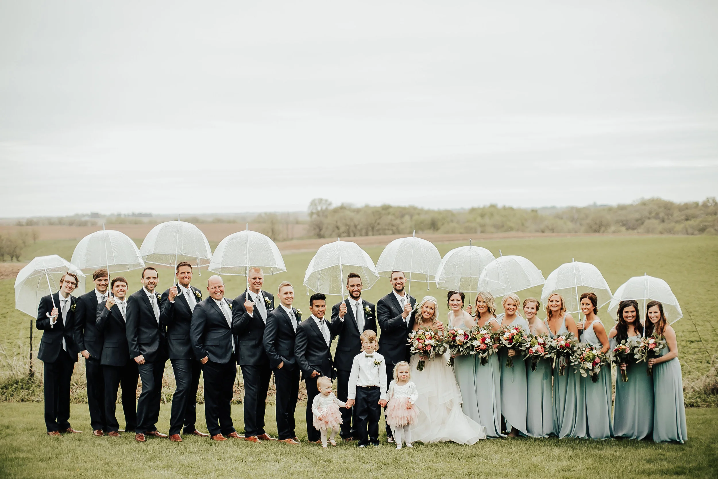 Legacy-Hil-Farm-Wedding-Wedding-Party-MN.jpg