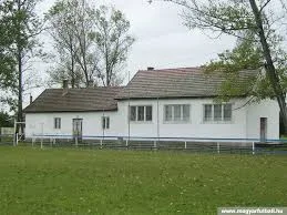 Görbeháza, sportpálya
