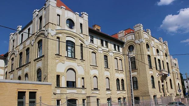 Onkokardiológiai centrum nyílt az Uzsoki utcai kórházban. Csak éppen nővér nincs