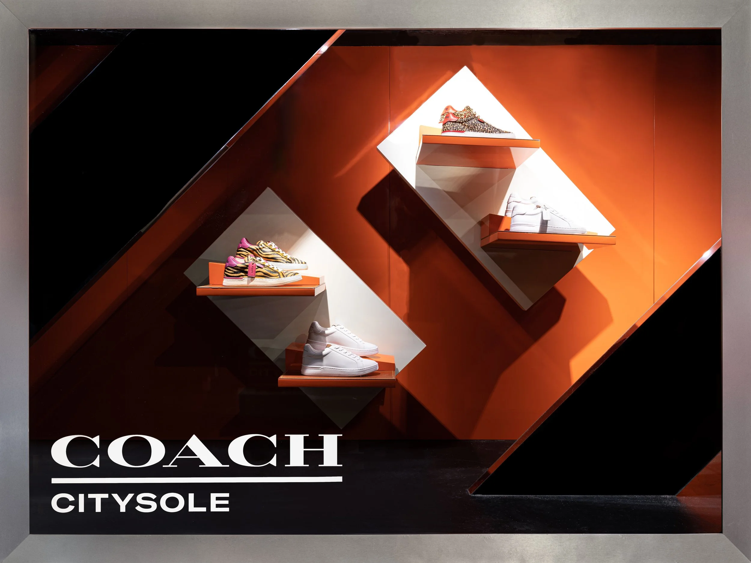 BLOOMINGDALES_Coach_DFS3765.jpg