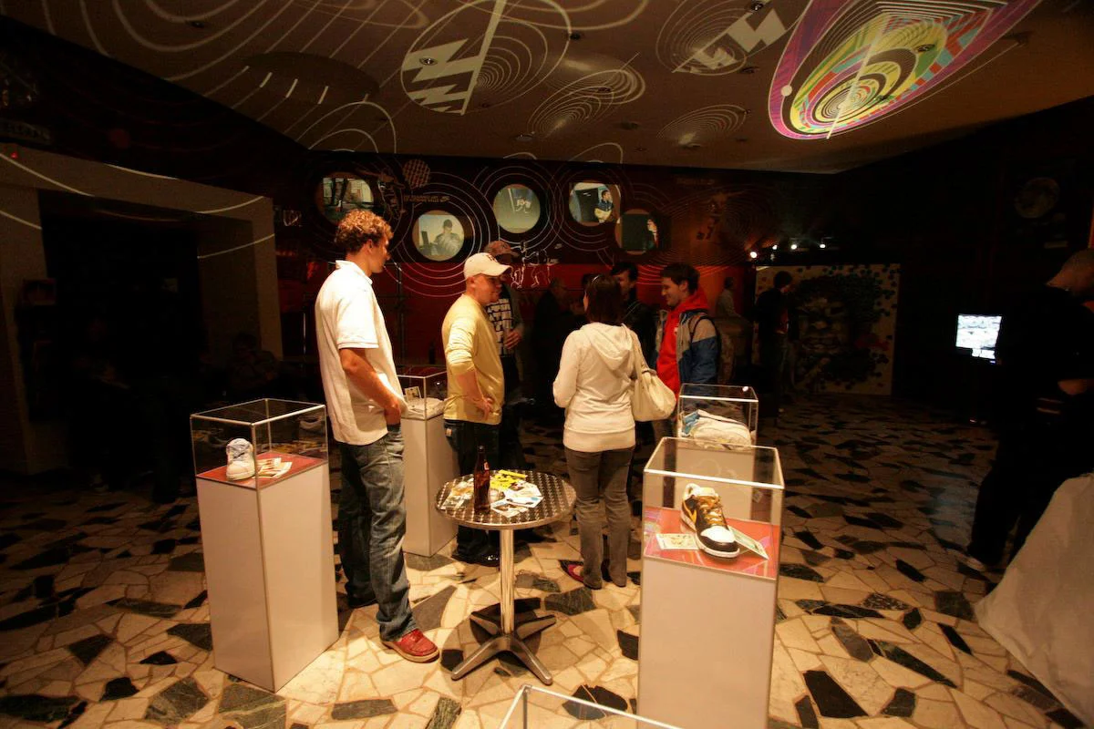 nike_planetarium_8.jpg