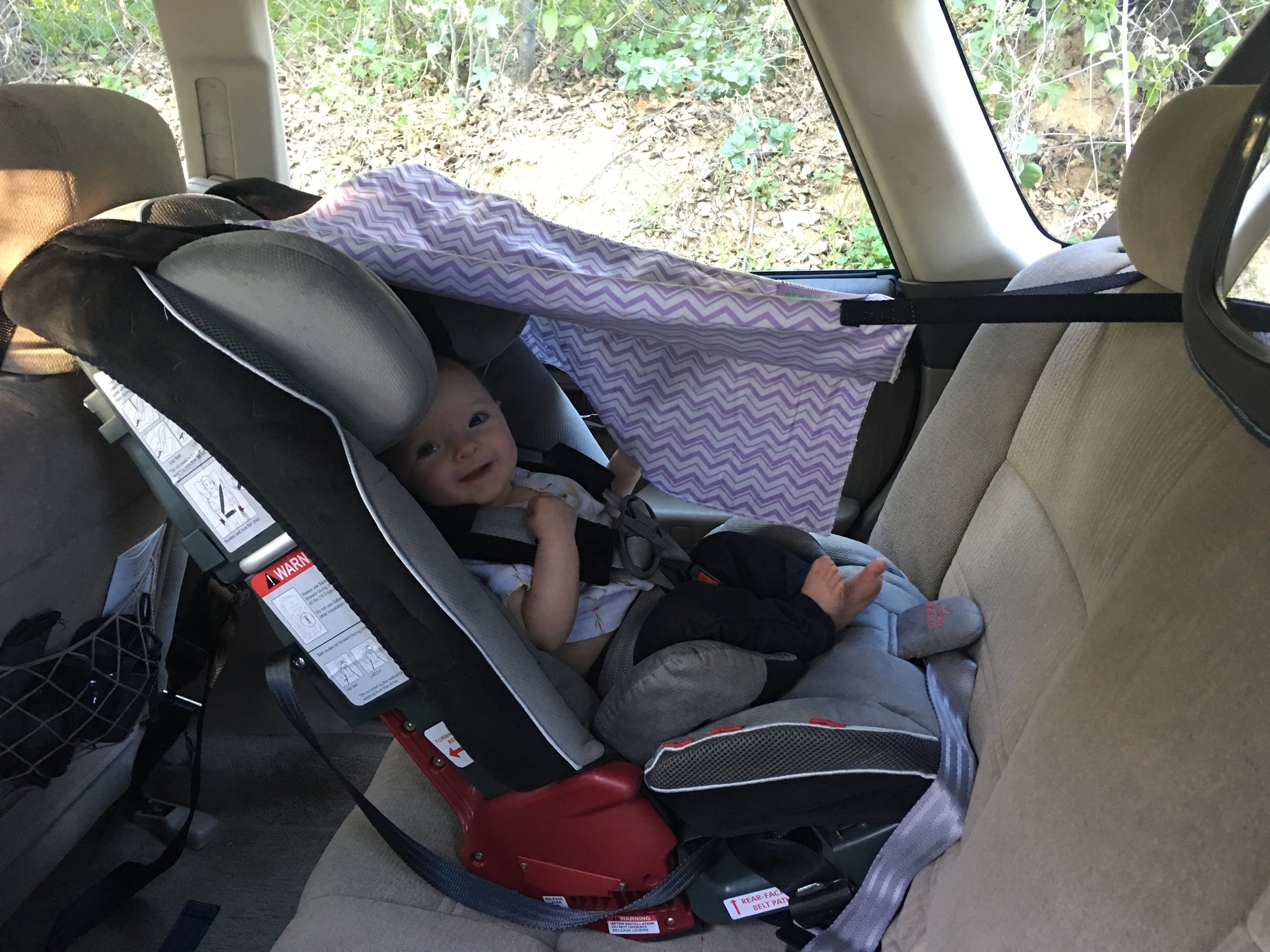 The Car Seat Shade - Sun Canopy Baby Car Seat