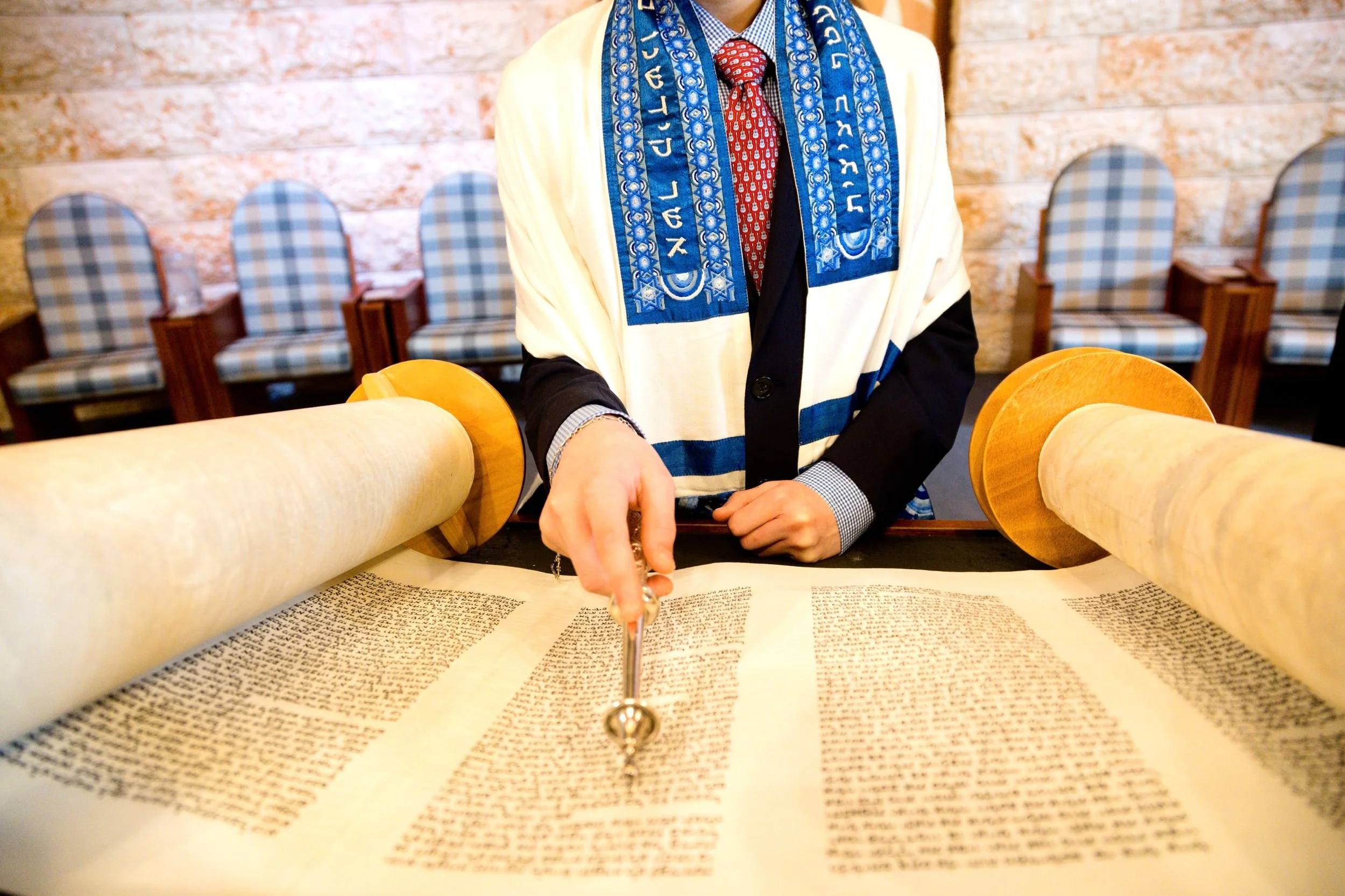 465A3544Bar-Mizvah-Bat-Mitzvah-Family-Photographer-Cape-Cod-Boston-Providence-Jen-Lial-Photography.jpeg
