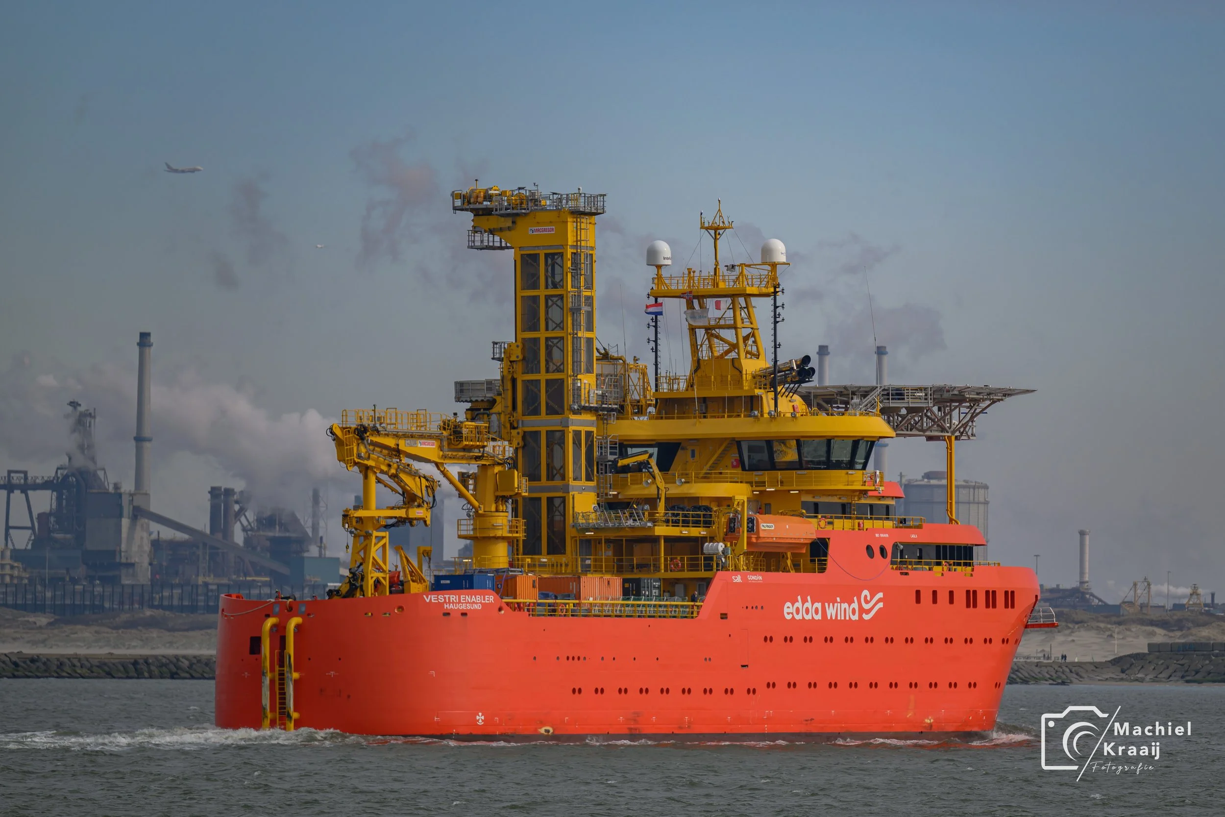 Vestri Enabler binnenkomend kop van de zuidpier. 15-01-2026