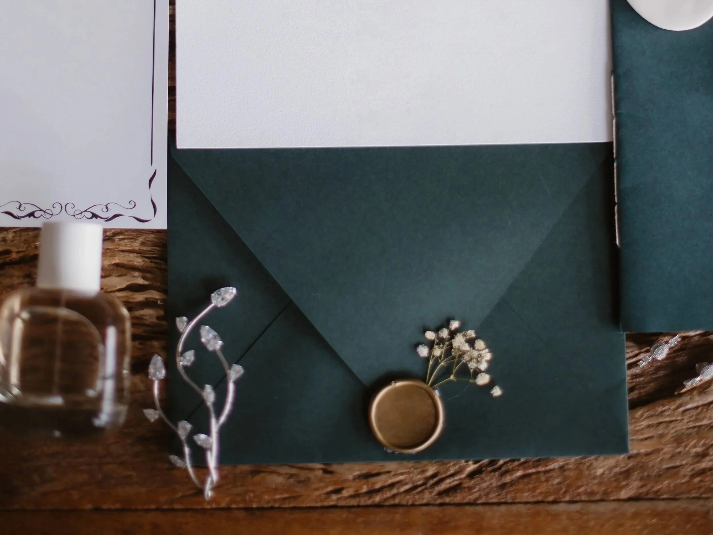 The Gap Between DIY and Bespoke: What It Means for How We Guide Couples