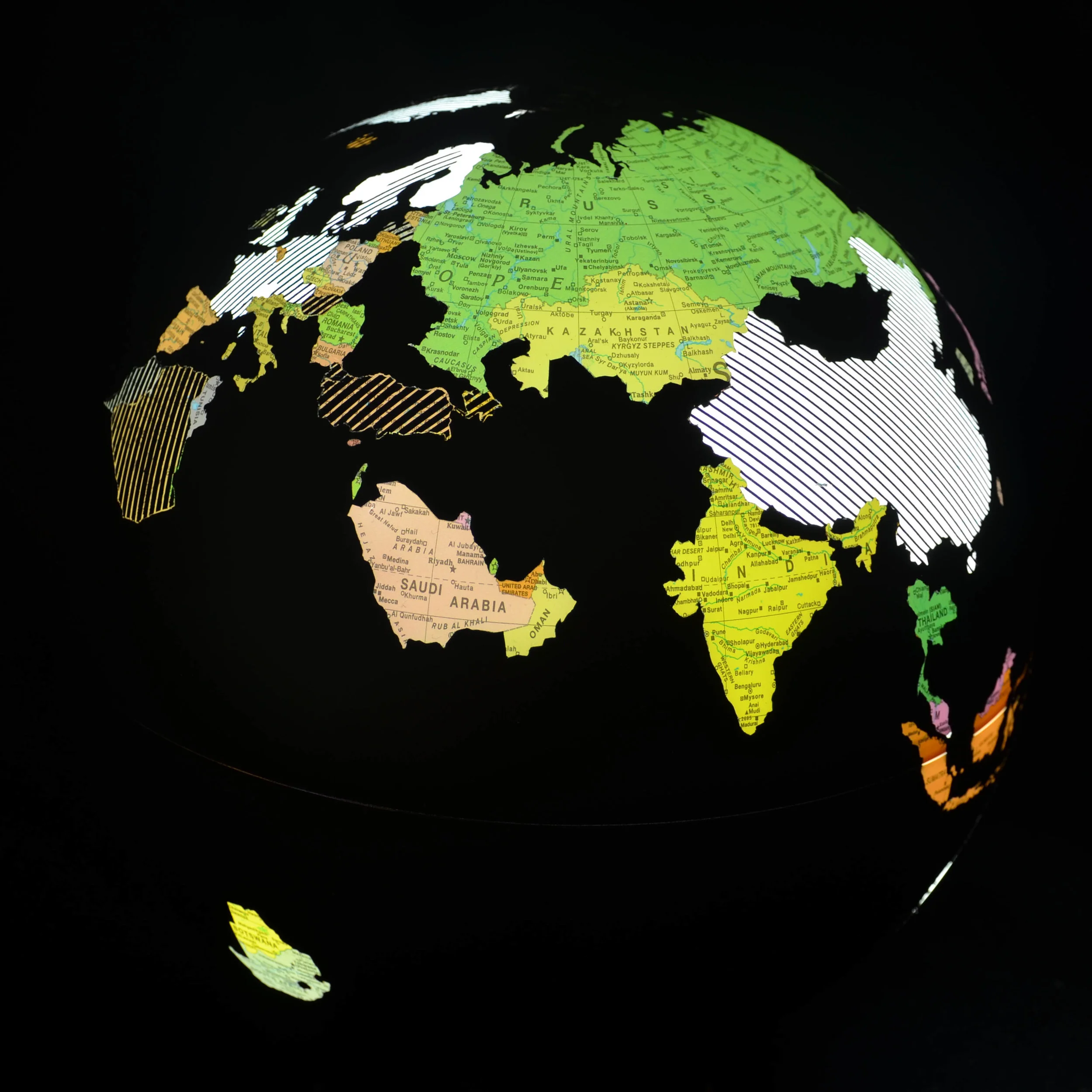 163-6_World According to Rating Agencies_ME_IG1_4435.JPG