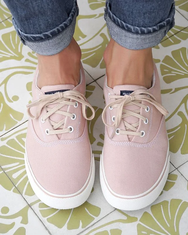 Cute comfortable shoes and colorful tiles are two of our favorite things. #hushpuppiesshoes #ihavethisthingwithfloors
