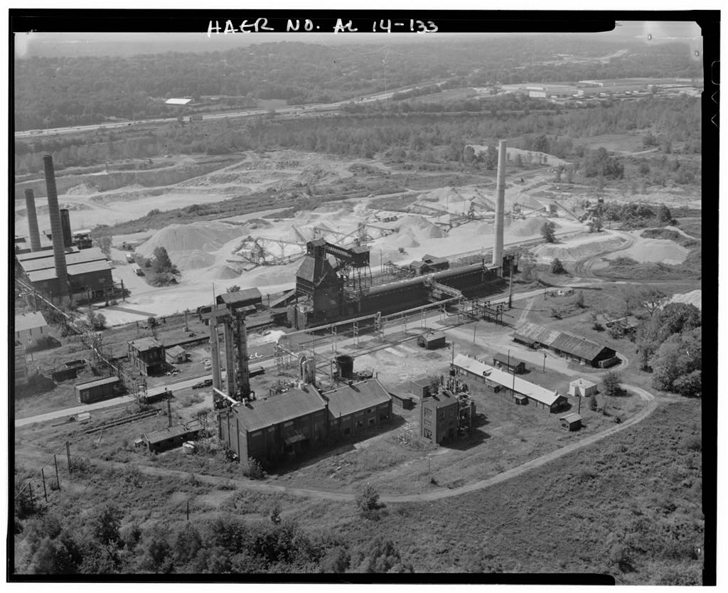 Aerial View c.1992 (Public domain photo)